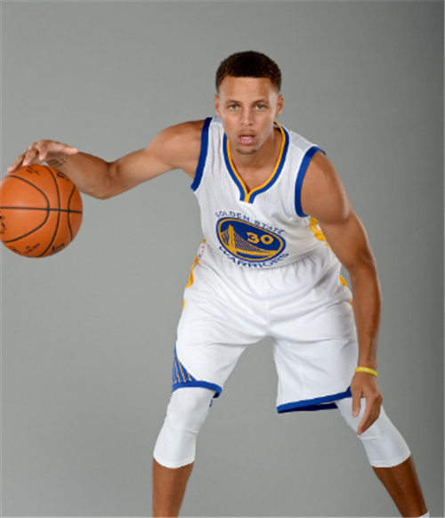 以团队磨合 以团队磨合