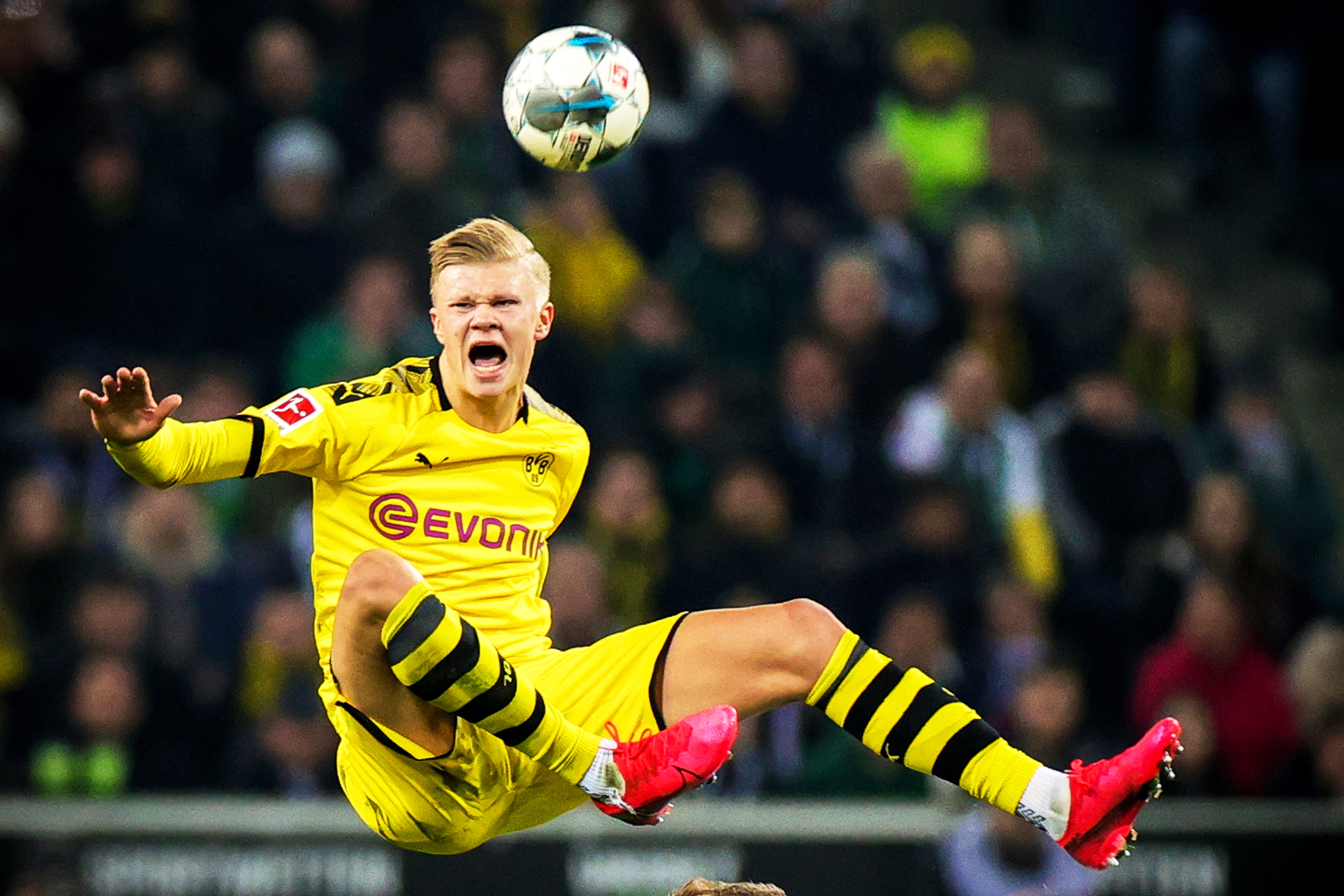 而是围绕 而是围绕